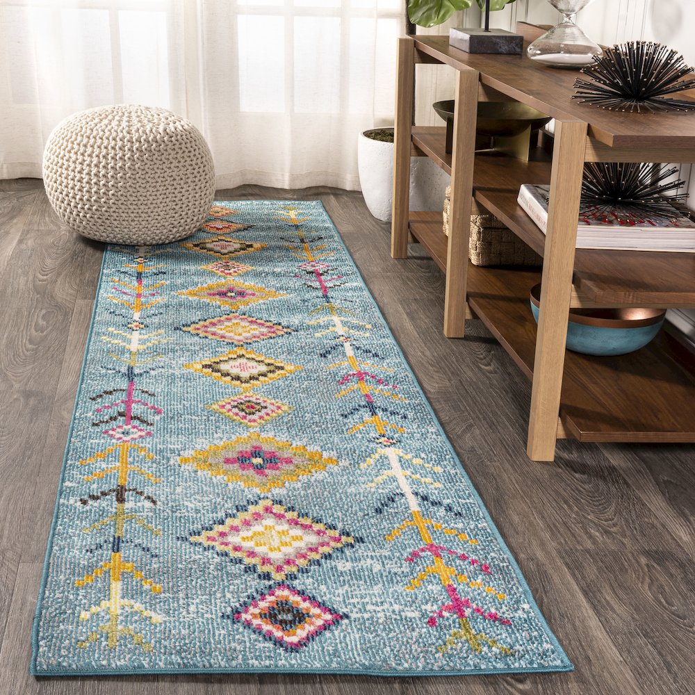 Tribal Love Geometric Area Rug. Picture 2