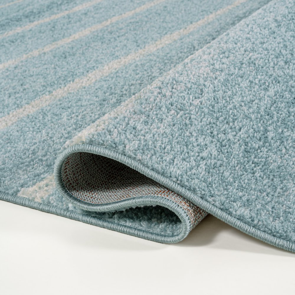 Williamsburg Minimalist Stripe Runner Rug. Picture 3
