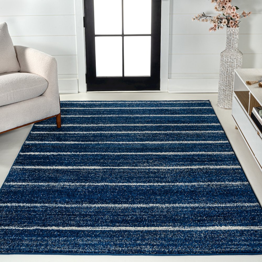 Williamsburg Minimalist Stripe Area Rug. Picture 2