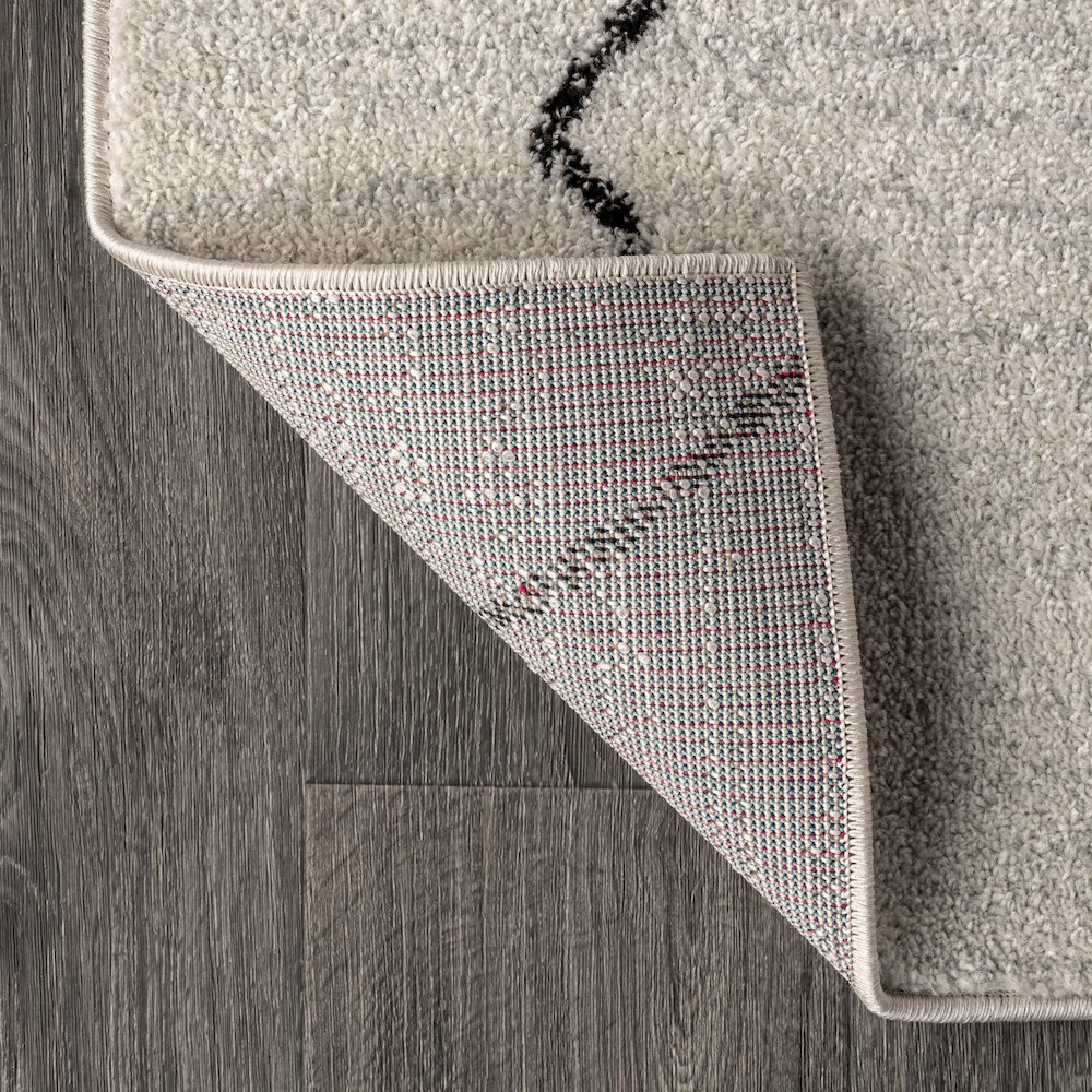 Alia Moroccan Beni Souk Area Rug. Picture 3
