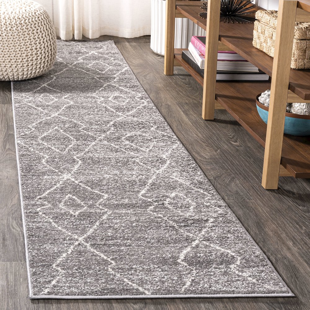 Alia Moroccan Beni Souk Area Rug. Picture 2