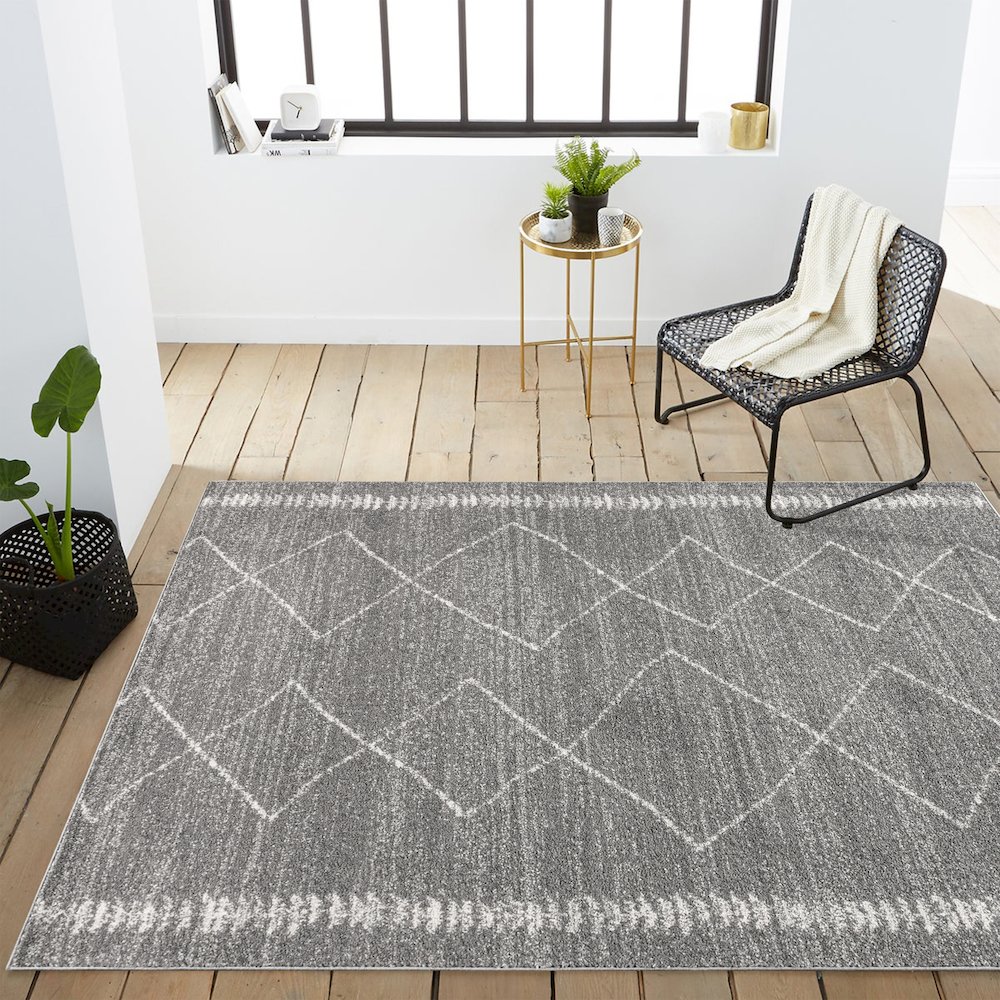 Zaina Moroccan Beni Souk Area Rug. Picture 10