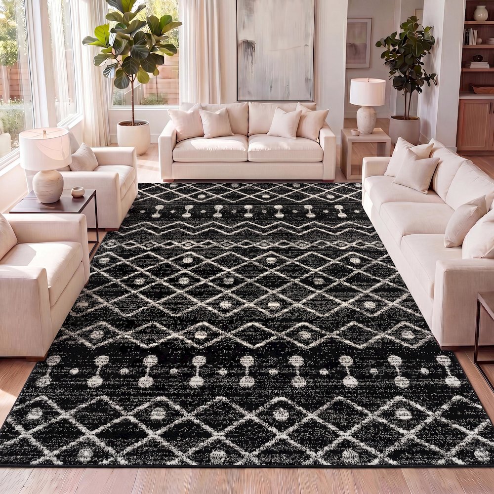 Aksil Moroccan Beni Souk Area Rug. Picture 9