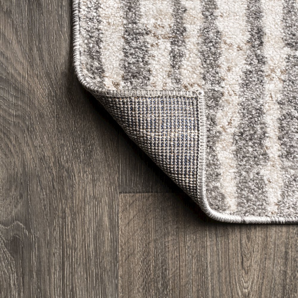 Skoura Modern Bold Stripe Area Rug. Picture 3