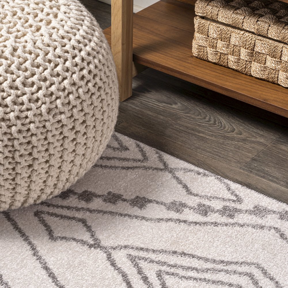 Rih Moroccan Style Diamond Area Rug. Picture 5