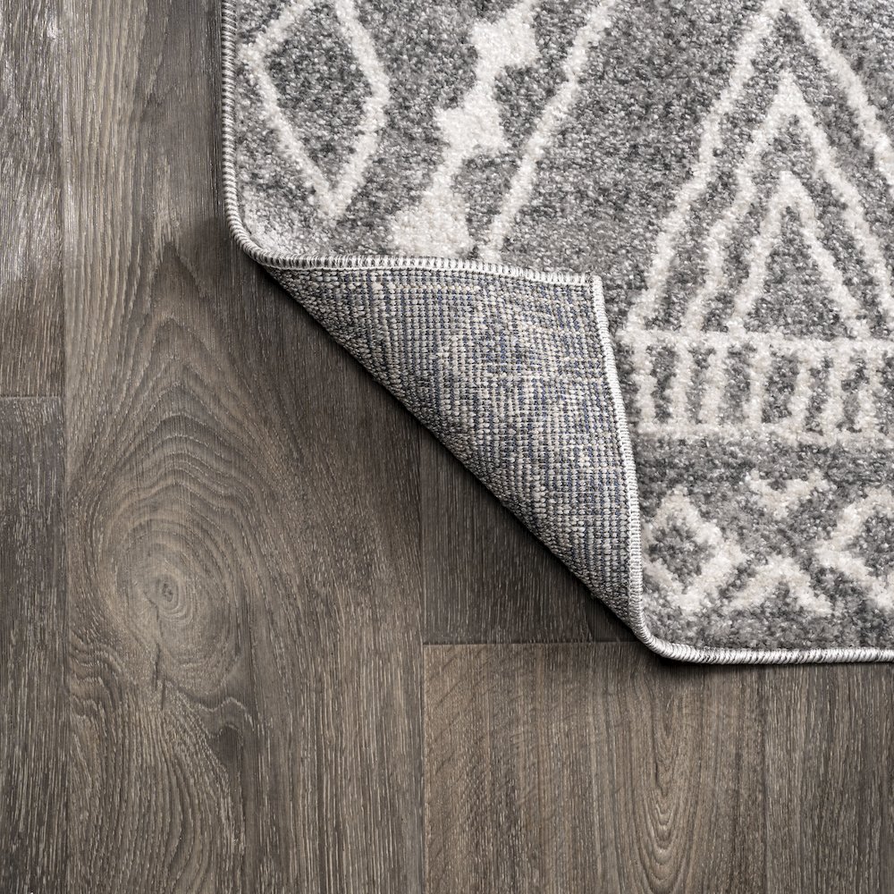 Rih Moroccan Style Diamond Area Rug. Picture 3