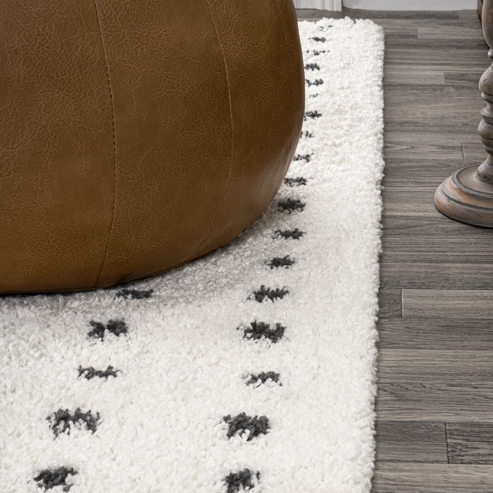 Pele Modern Geometric Dot Shag Area Rug. Picture 5