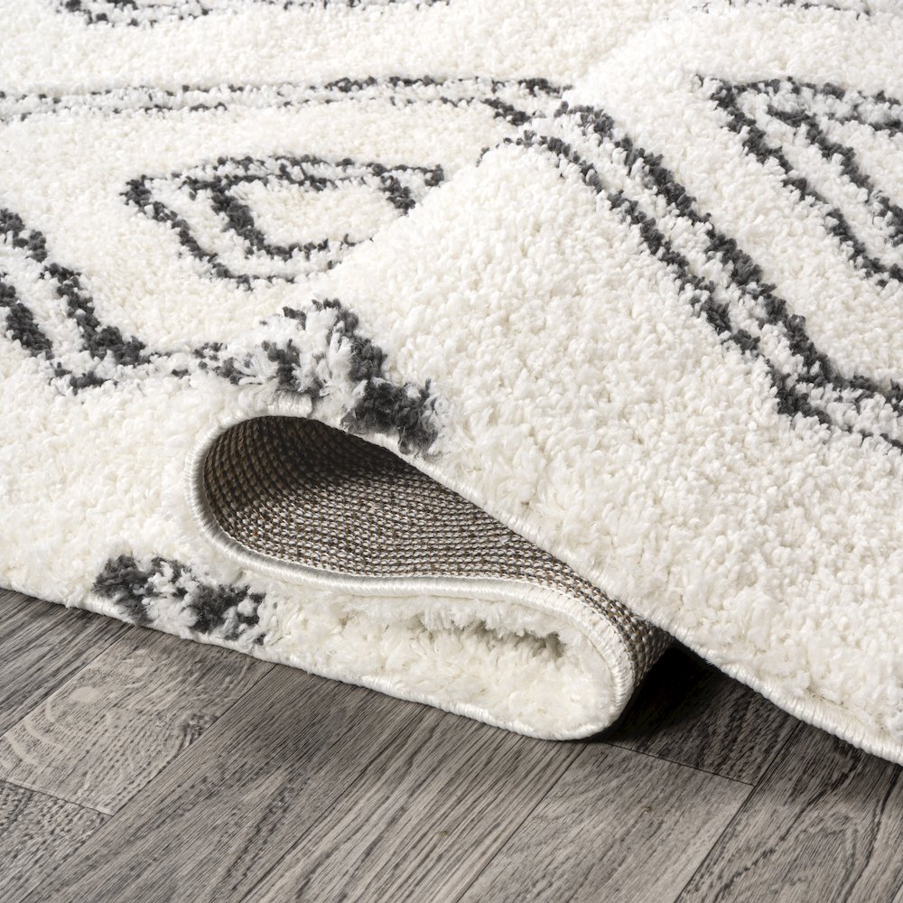 Deia Moroccan Style Diamond Shag Area Rug. Picture 6