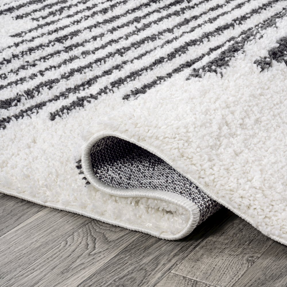 Elm Diamond Stripe Geometric Shag Area Rug. Picture 6