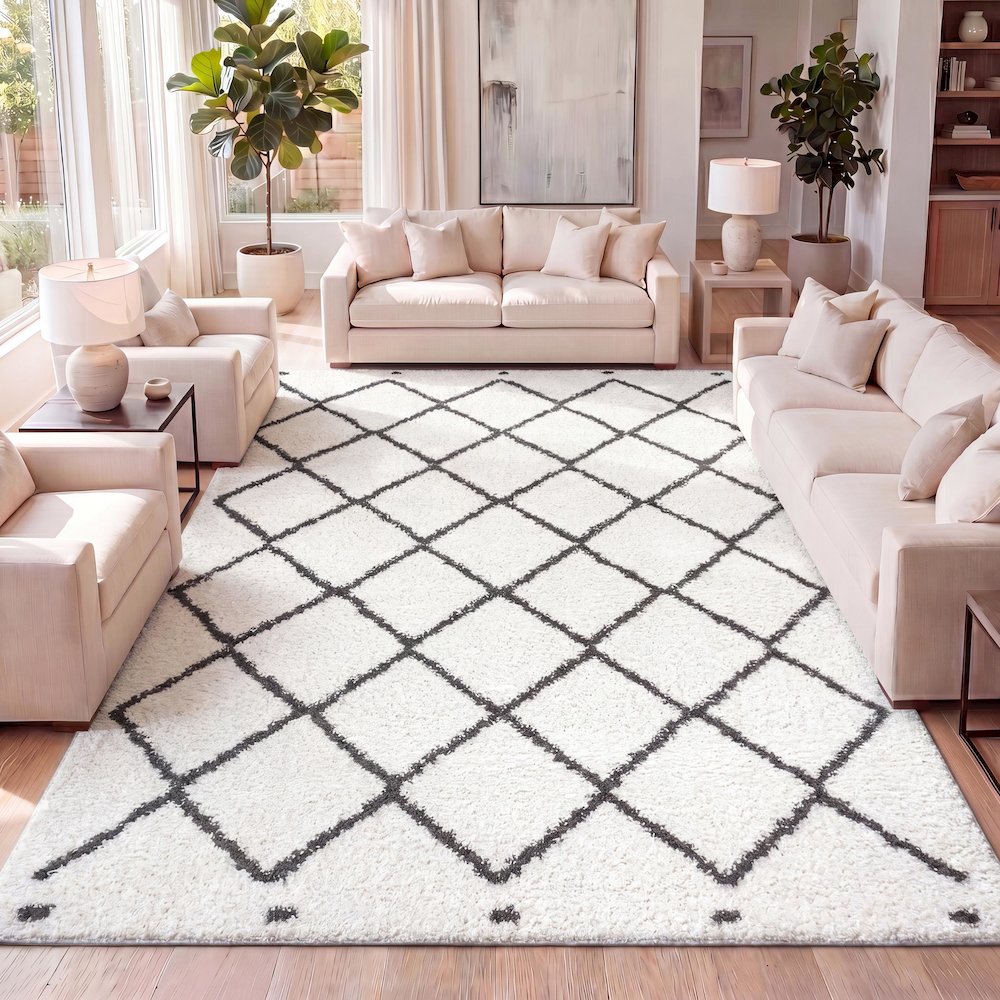 Cami Moroccan Style Diamond Shag Area Rug. Picture 14