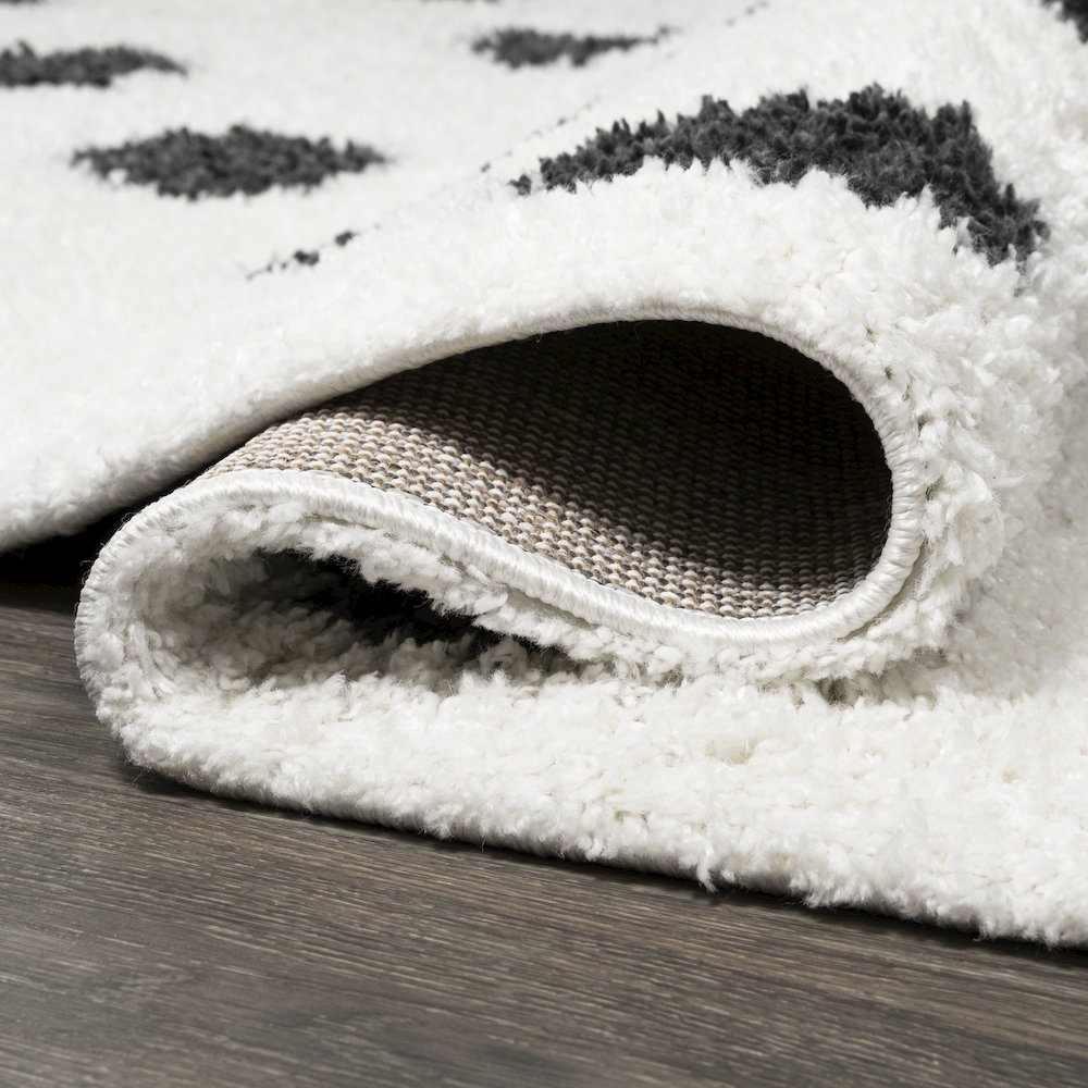 Pere Modern Charcoal Dot Shag Area Rug. Picture 8