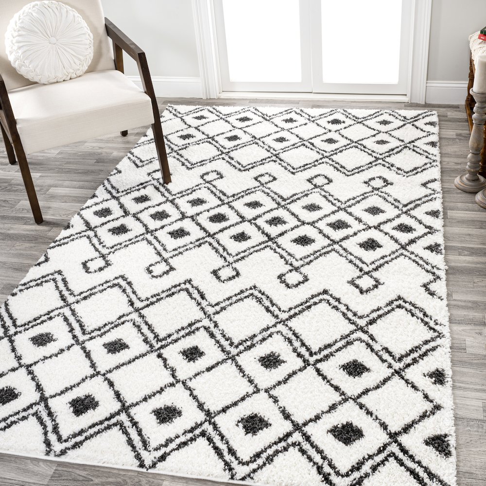 Caimari Moroccan Diamond Shag Area Rug. Picture 2