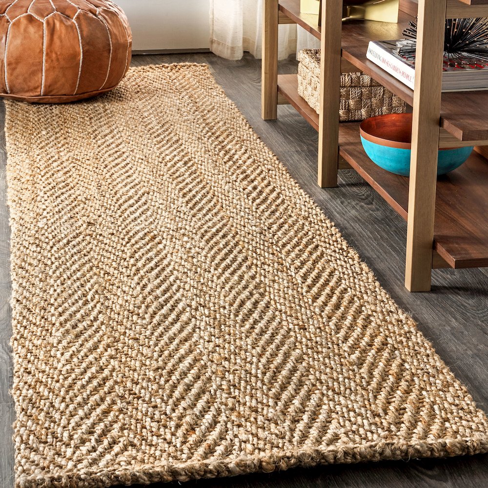 Espina Hand Woven Herringbone Chunky Jute Area Rug. Picture 2