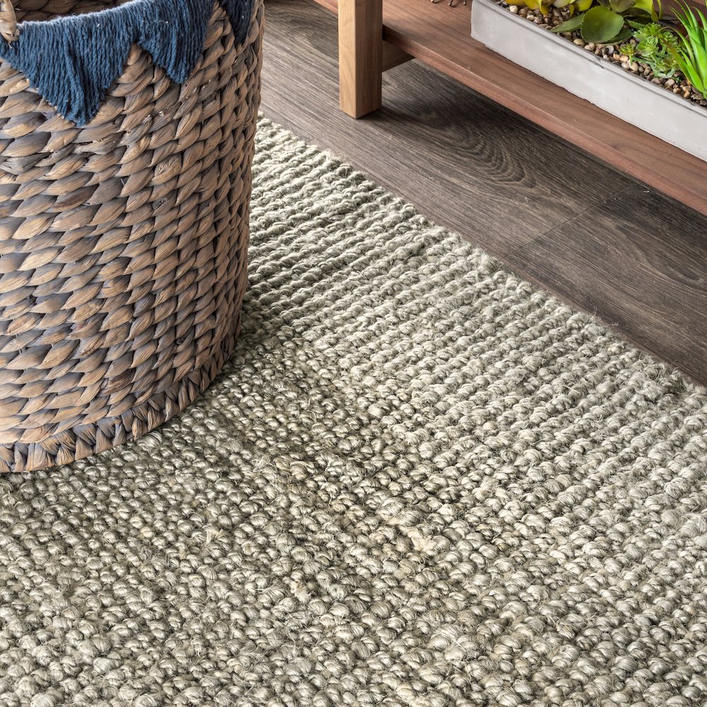 Pata Hand Woven Chunky Jute Area Rug. Picture 5