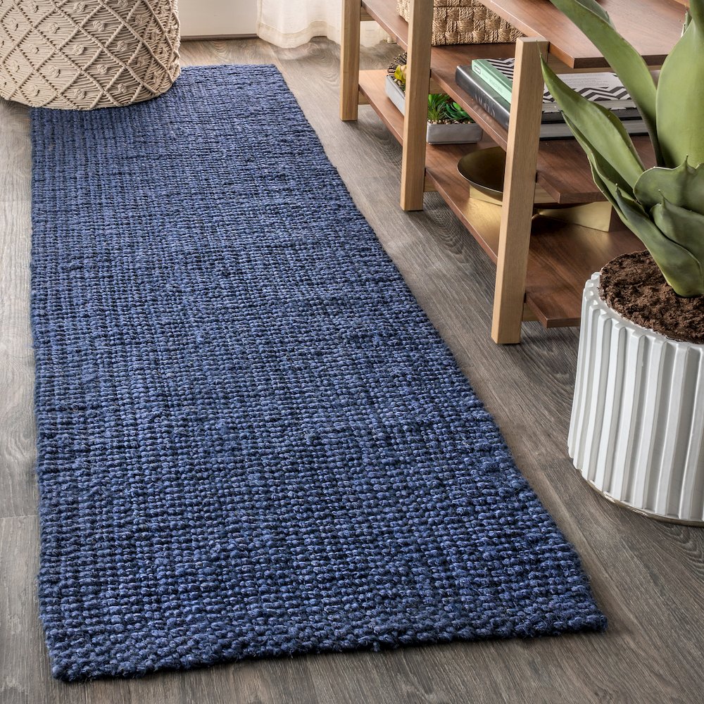 Pata Hand Woven Chunky Jute Area Rug. Picture 2