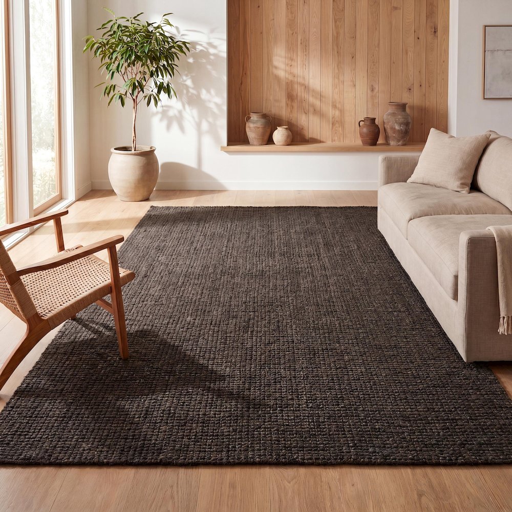Pata Hand Woven Chunky Jute Area Rug. Picture 6