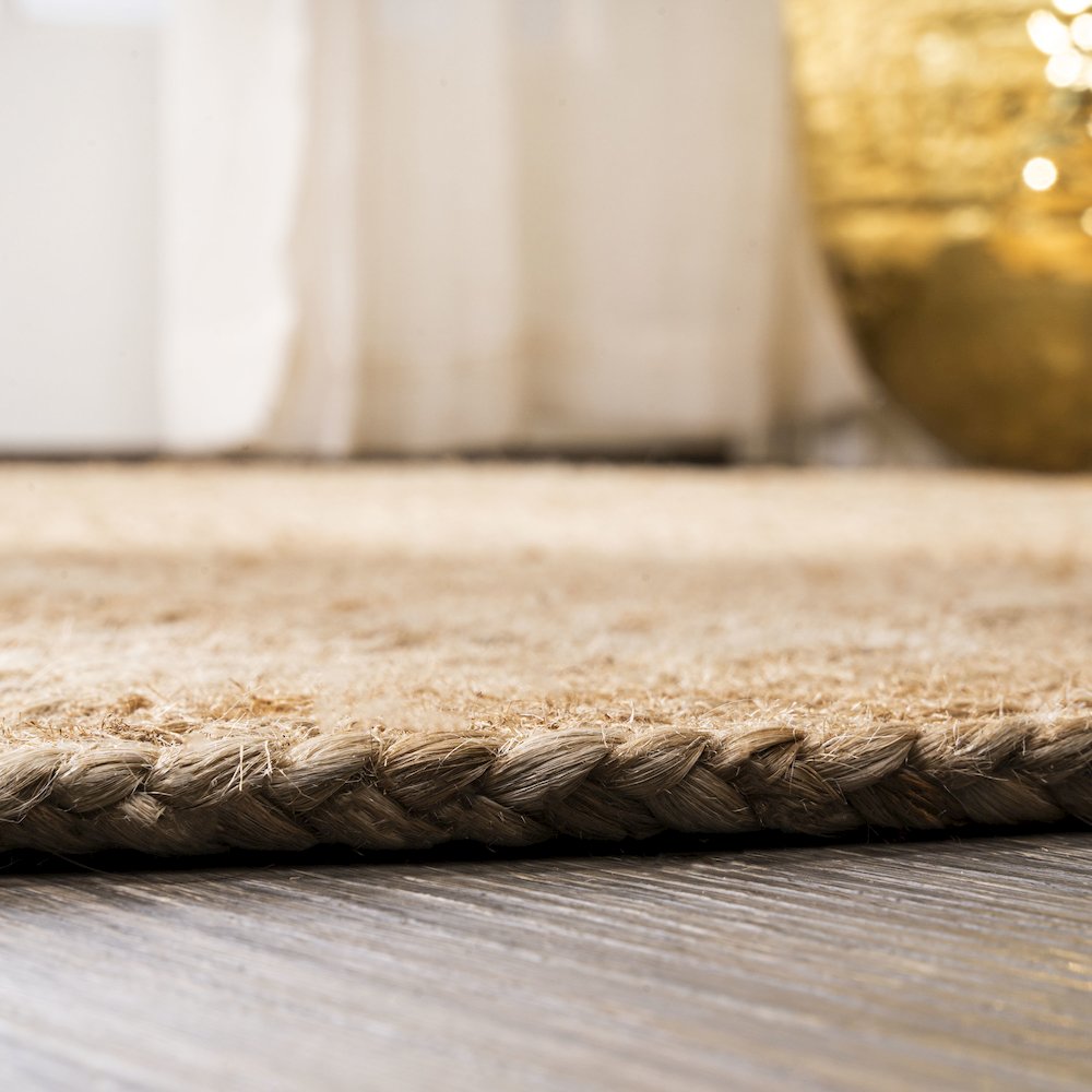 Soleil Round Area Rug. Picture 7