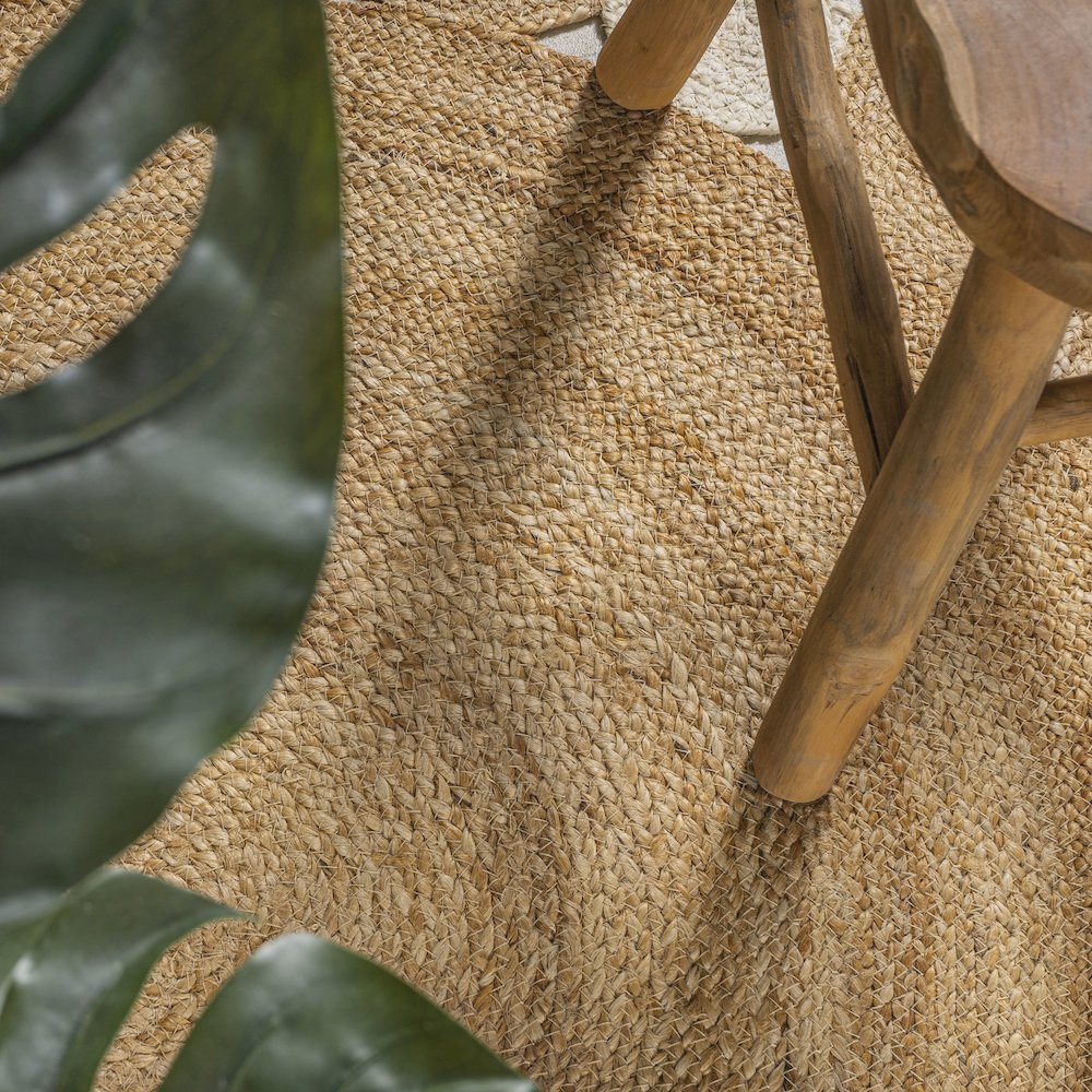 Ayana Two Tone Jute Hippy Circle Area Rug. Picture 3