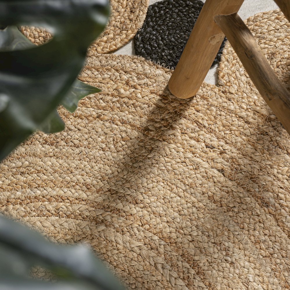 Ayana Two Tone Jute Hippy Circle Area Rug. Picture 3