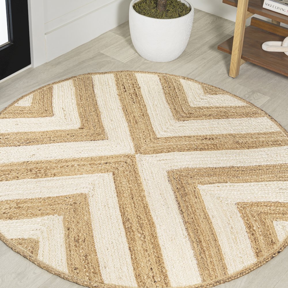 Piper Two Tone Chevron Round Jute Area Rug. Picture 2