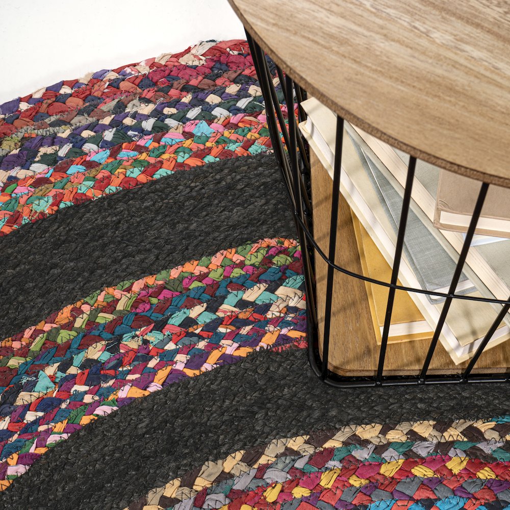 Abyss Braided Bohemian Coastal Round Jute Area Rug. Picture 2
