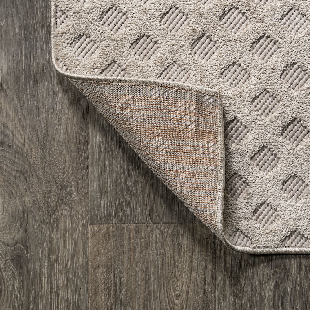 Rabat High-Low Pile Mini Diamond Trellis Area Rug. Picture 3