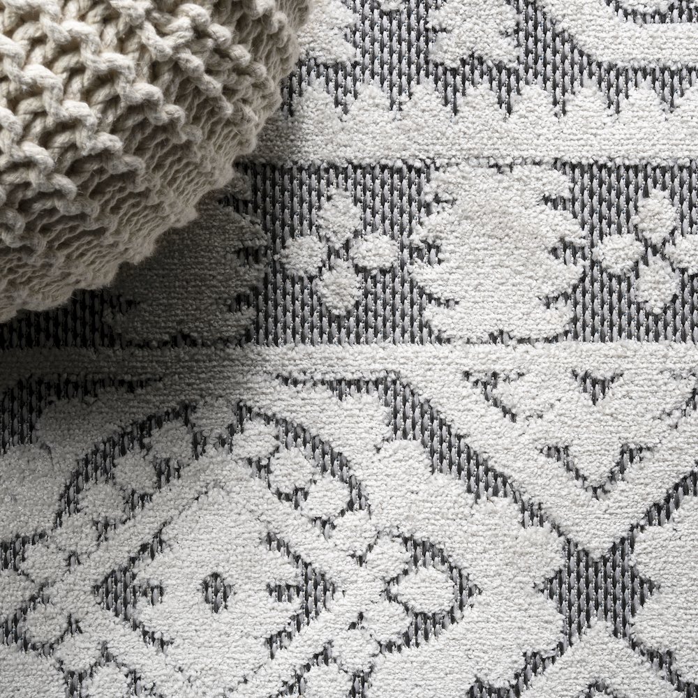 Citta High-Low Pile Mediterranean Tile Area Rug. Picture 4