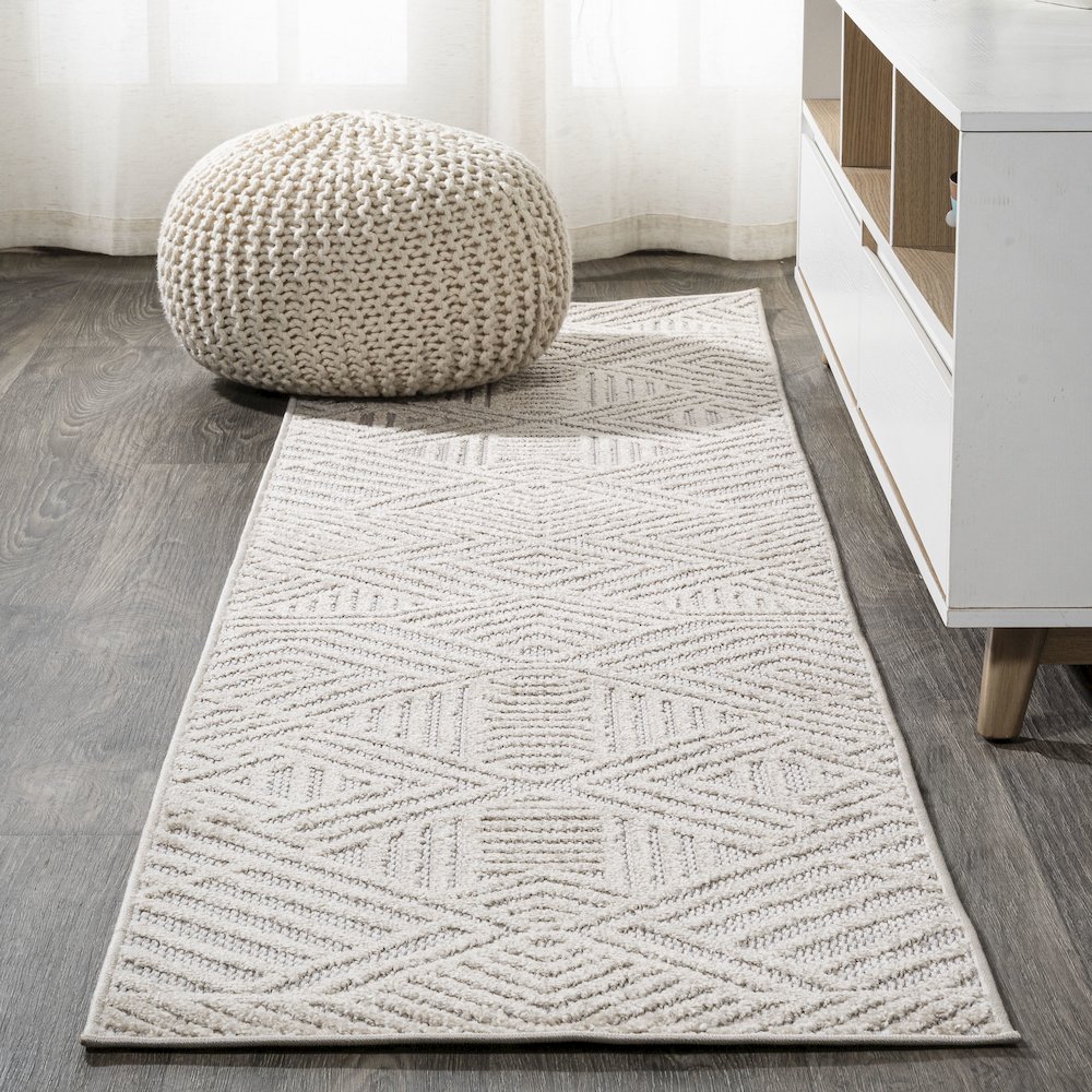 Jordan High-Low Pile Art Deco Geometric Indoor/Outdoor Area Rug. Picture 2