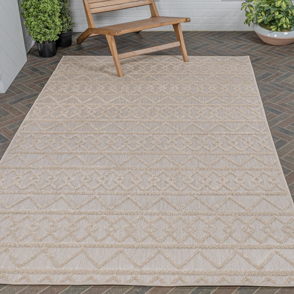 Aylan High-Low Pile Knotted Trellis Geometric Indoor/Outdoor Area Rug. Picture 8