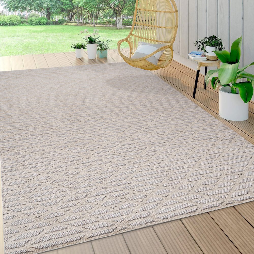 Ararat High-Low Pile Moroccan Diamond Modern Indoor/Outdoor Area Rug. Picture 5