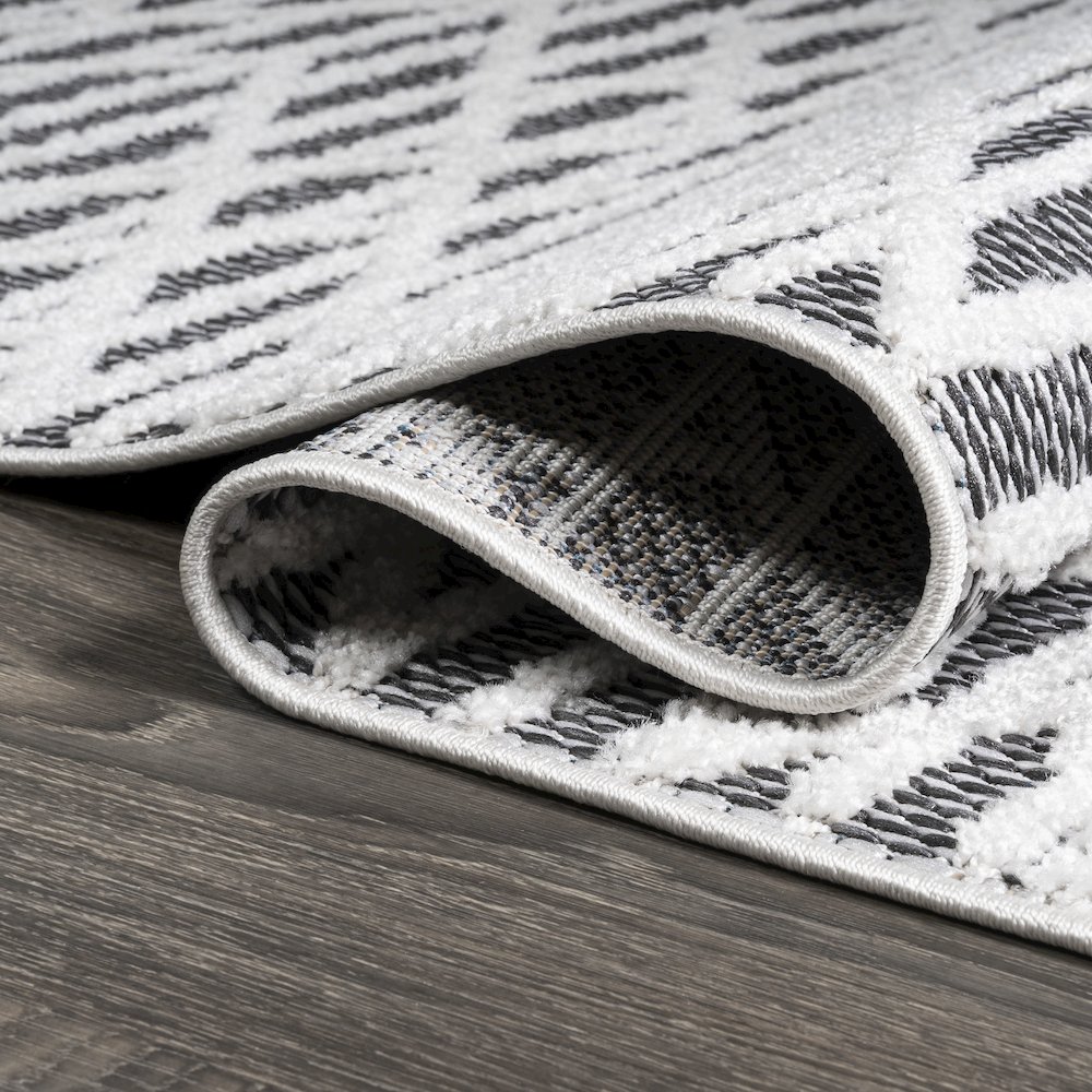 Ararat High-Low Pile Moroccan Diamond Modern Indoor/Outdoor Area Rug. Picture 8