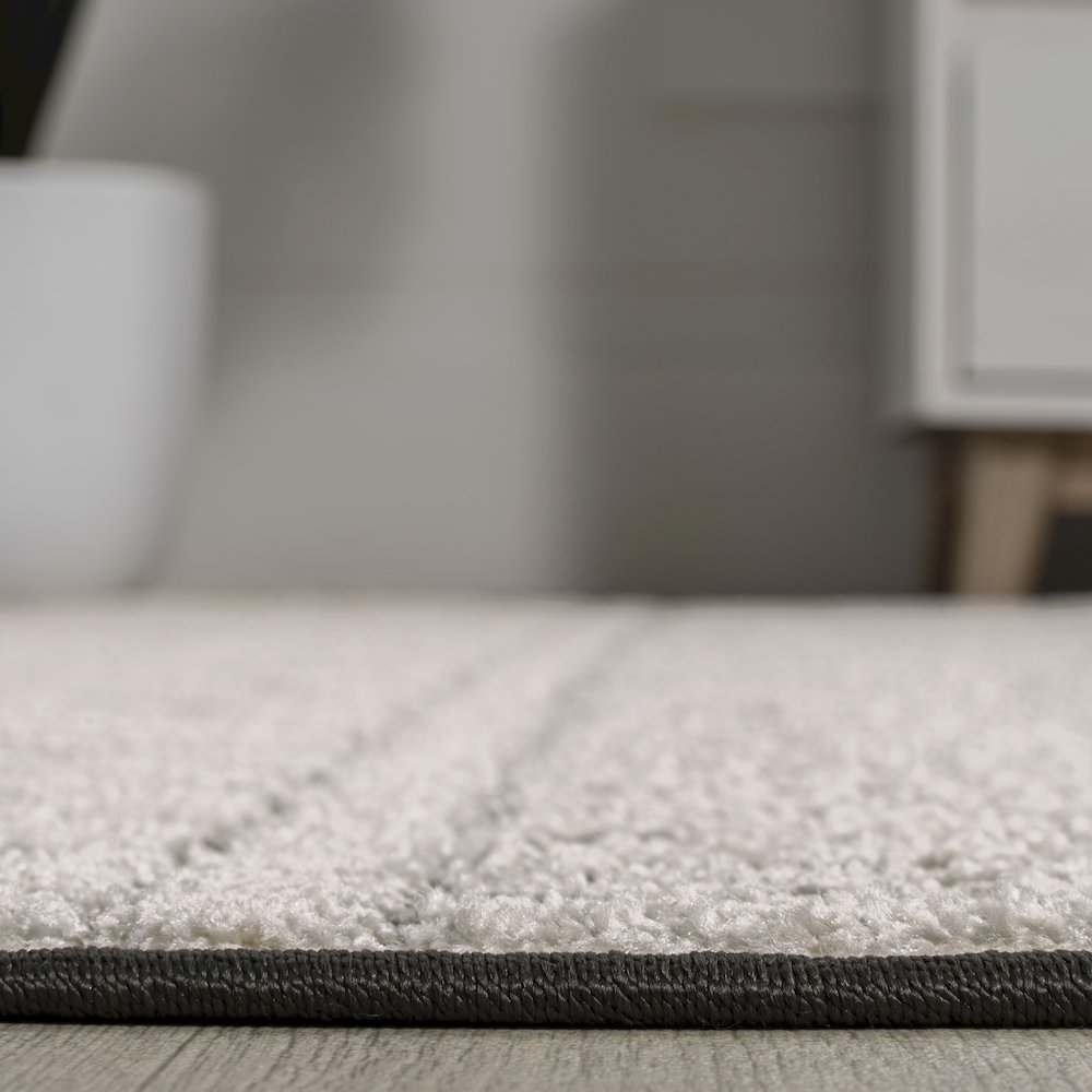 Ormond High-Low Modern Trellis Geometric Area Rug. Picture 7