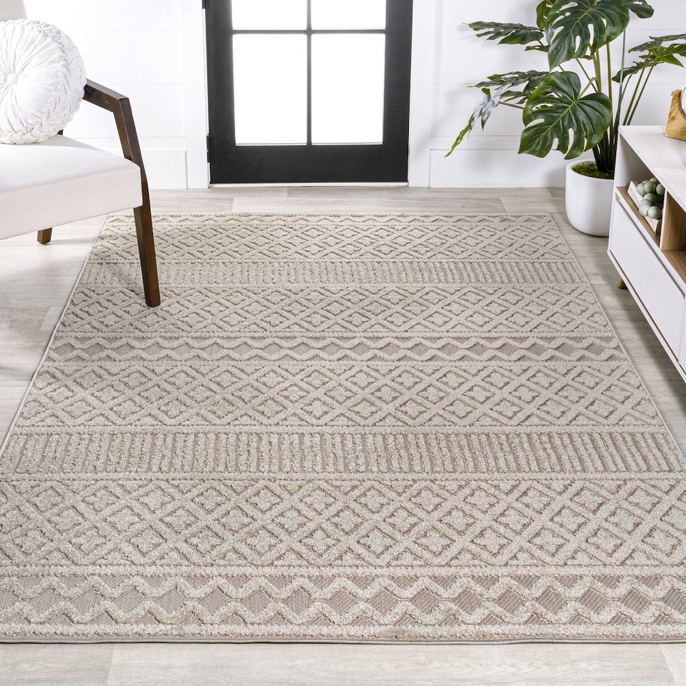 Ormond High-Low Modern Trellis Geometric Area Rug. Picture 4