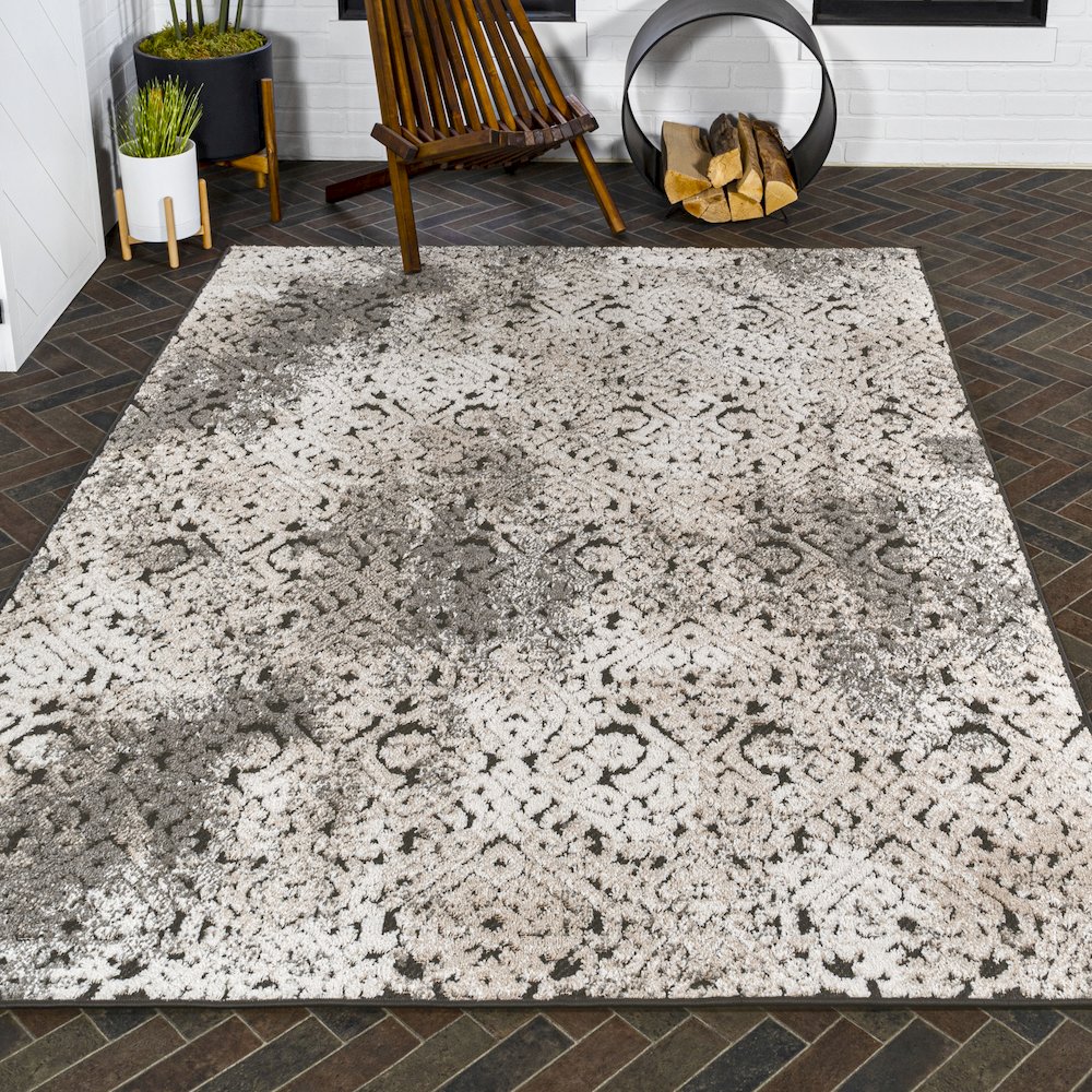 Duenas High-Low Shabby Damask Area Rug. Picture 8