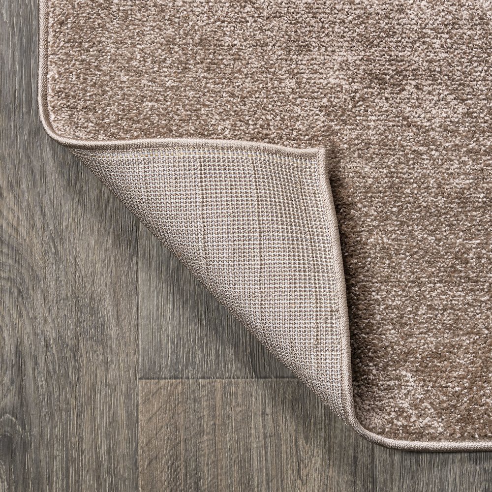 Haze Solid Low Pile Area Rug Brown. Picture 3