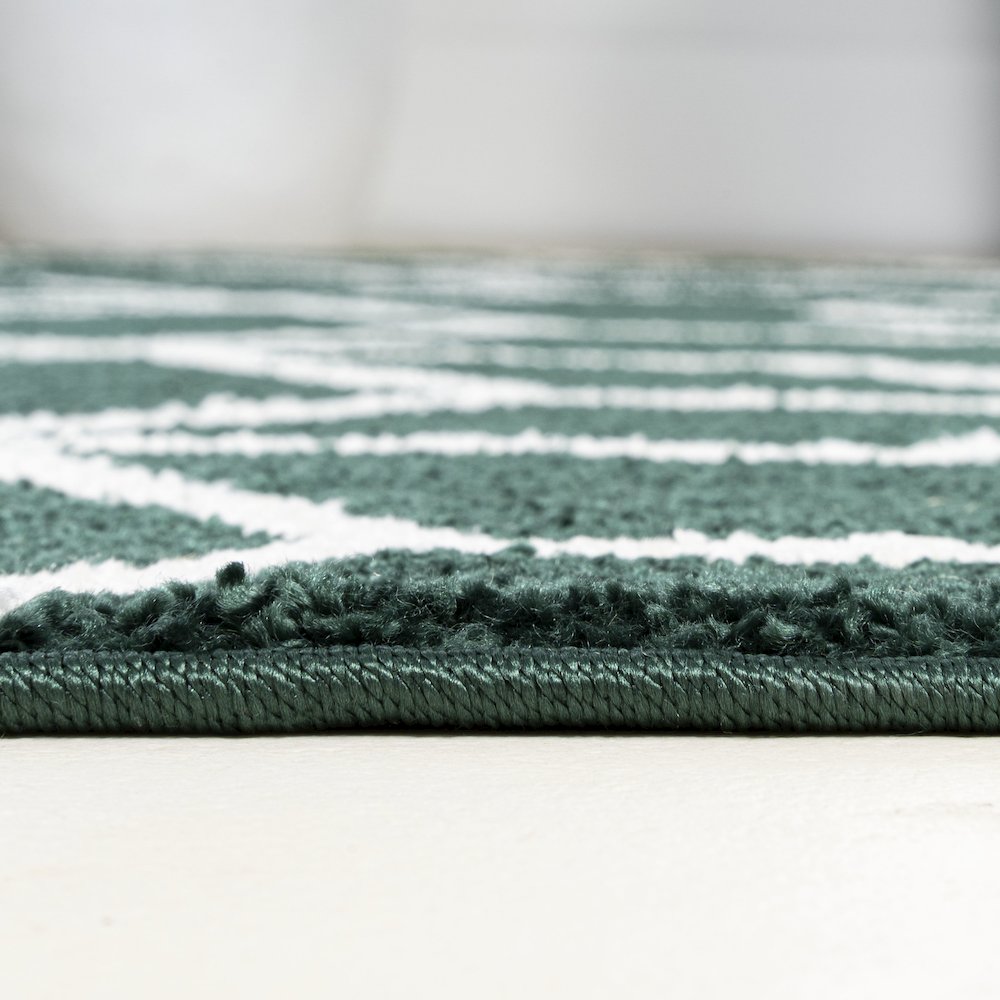 Tumbling Blocks Modern Geometric Area Rug. Picture 9
