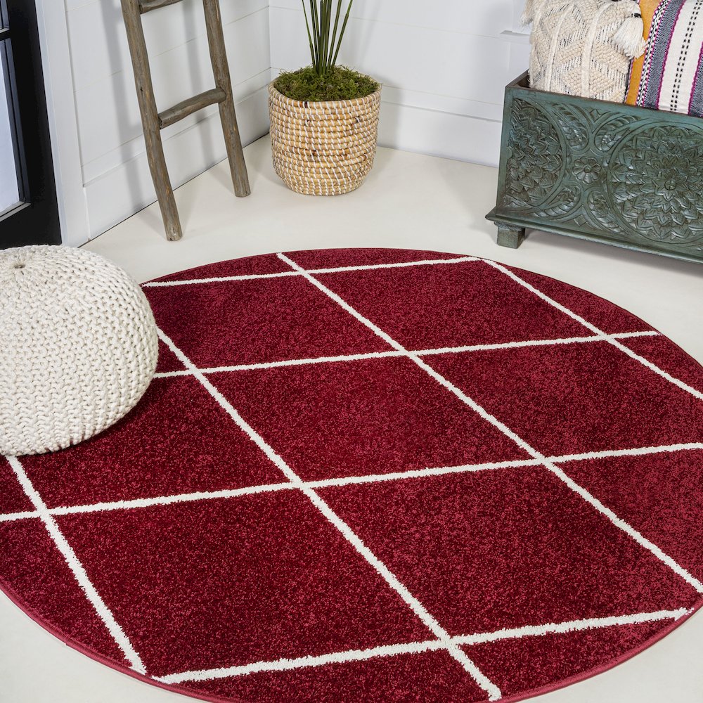 Cole Minimalist Diamond Trellis Area Rug. Picture 2