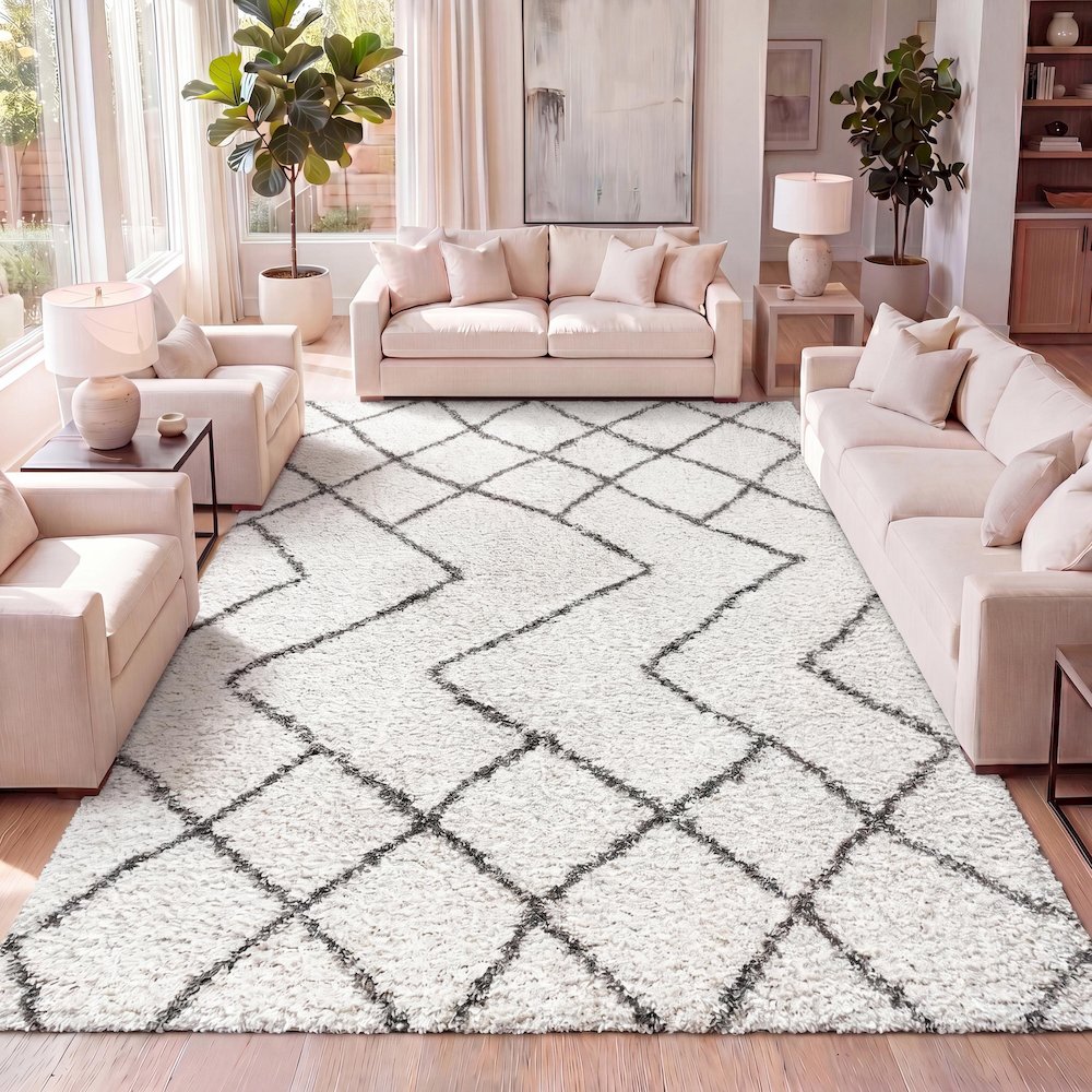 Inca Moroccan Diamond Shag Area Rug. Picture 14