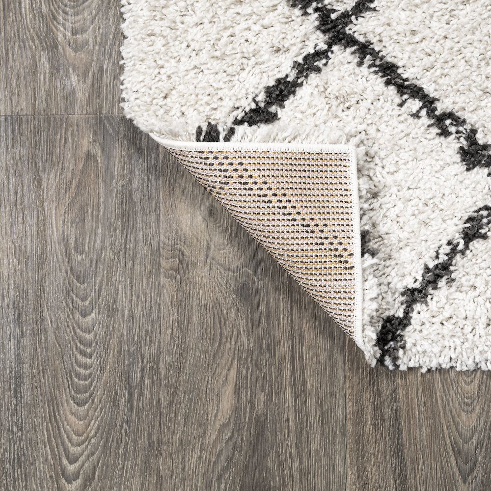Inca Moroccan Diamond Shag Area Rug. Picture 3