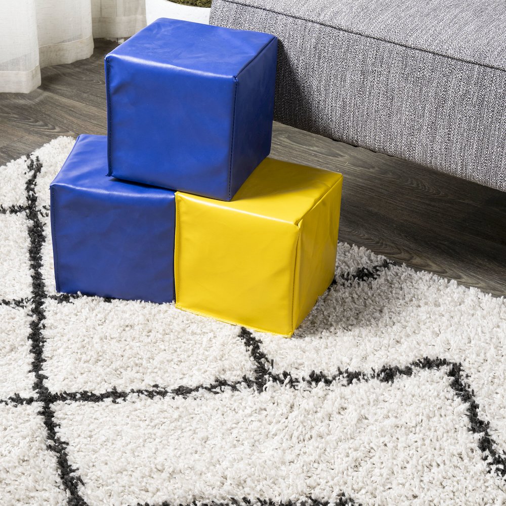 Inca Moroccan Diamond Shag Area Rug. Picture 12