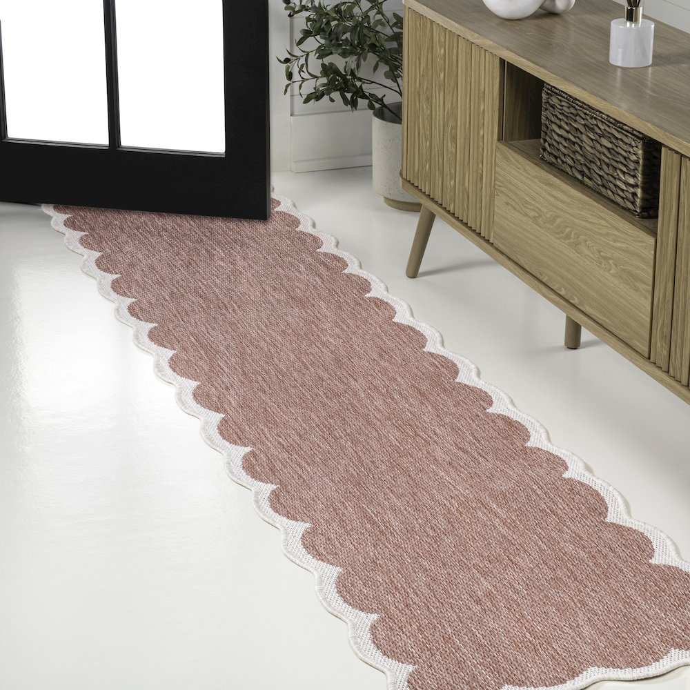 Light Rose/Cream 2 ft. x 8 ft. Indoor/Outdoor Shaped Runner Rug. Picture 2