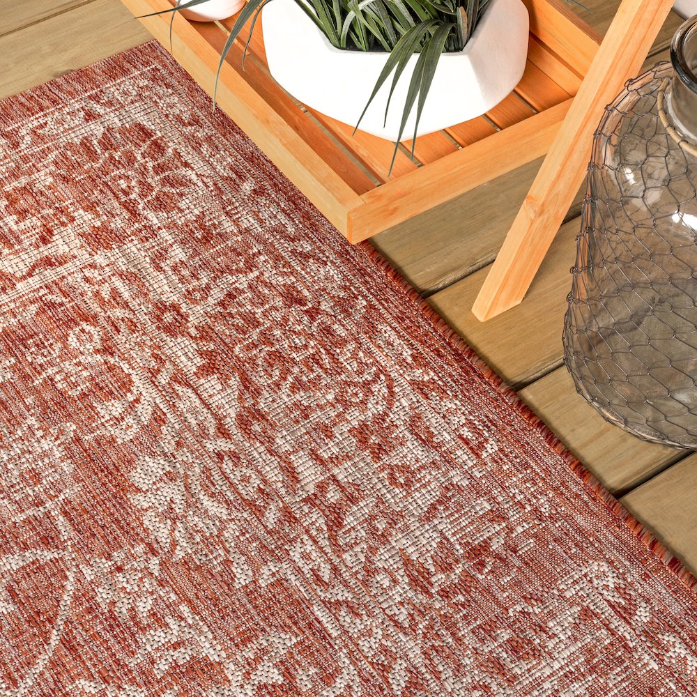 Tela Bohemian Textured Weave Floral Indoor/Outdoor Area Rug. Picture 5