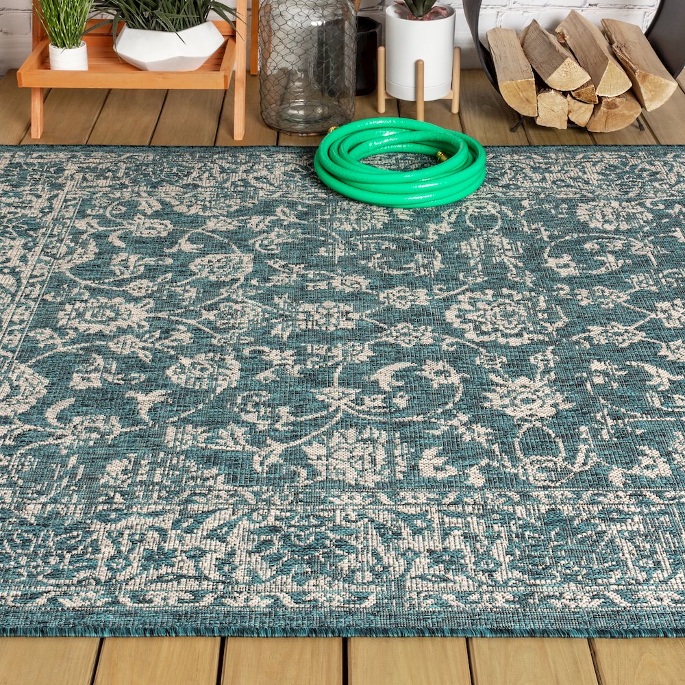 Tela Bohemian Textured Weave Floral Indoor/Outdoor Area Rug. Picture 4
