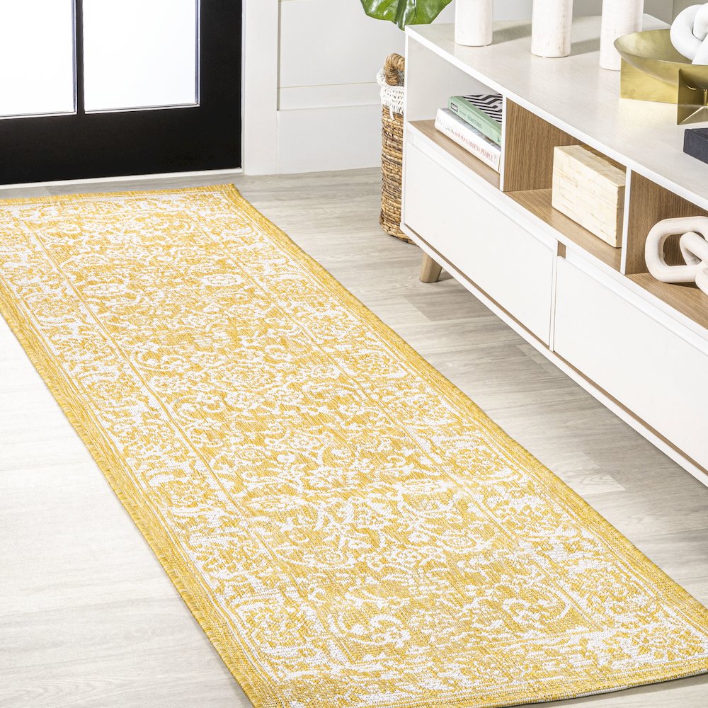 Tela Bohemian Textured Weave Floral Indoor/Outdoor Area Rug. Picture 2