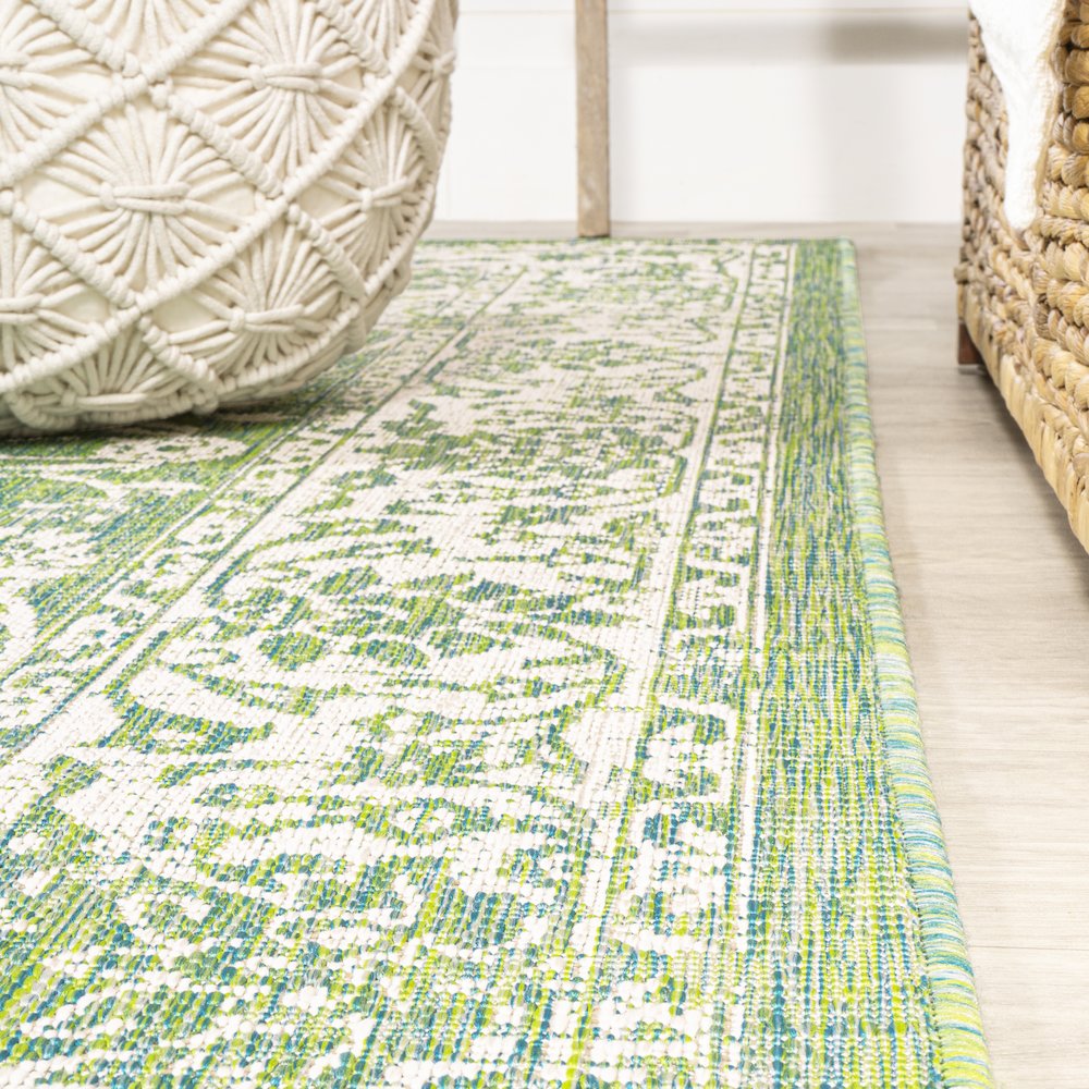 Tela Bohemian Textured Weave Floral Indoor/Outdoor Area Rug. Picture 5