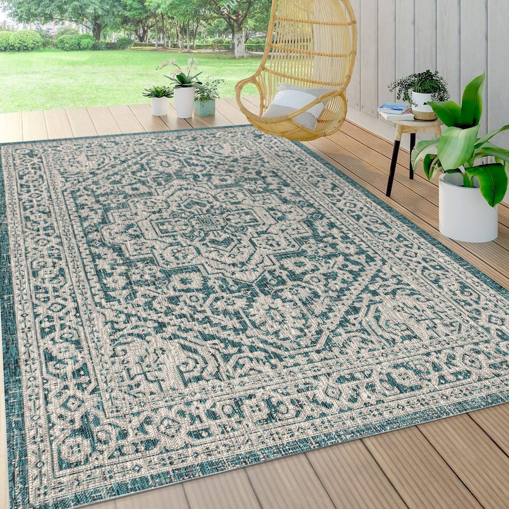 Sinjuri Medallion Textured Weave Indoor/Outdoor Area Rug. Picture 5