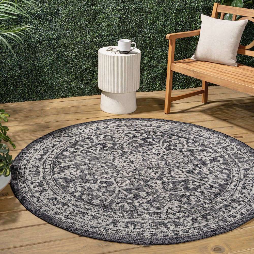 Malta Bohemian Medallion TetuWeave  Indoor/Outdoor  Rug. Picture 1