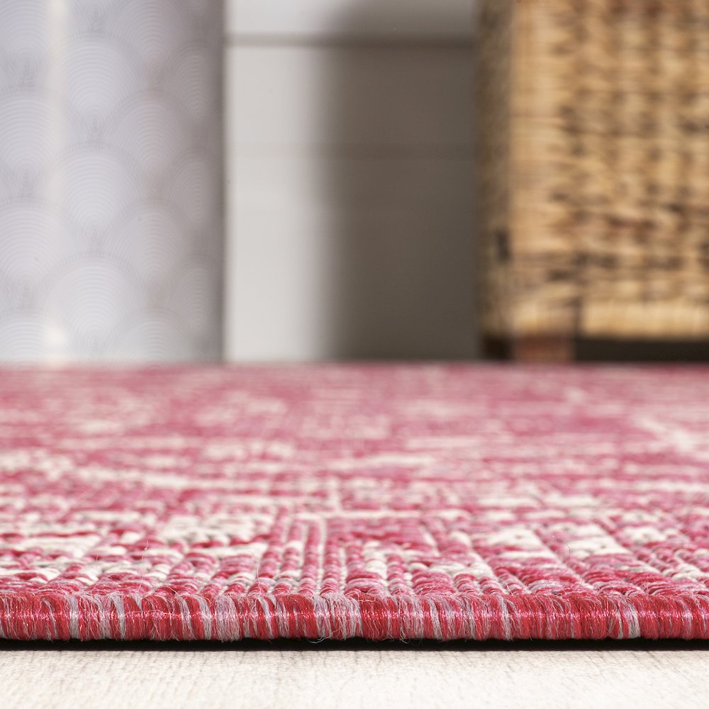 Malta Bohemian Medallion Textured Weave Indoor/Outdoor Area Rug. Picture 9