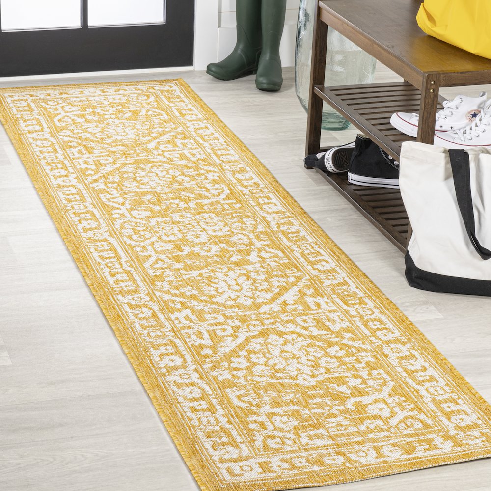Malta Bohemian Medallion Textured Weave Indoor/Outdoor Area Rug. Picture 2