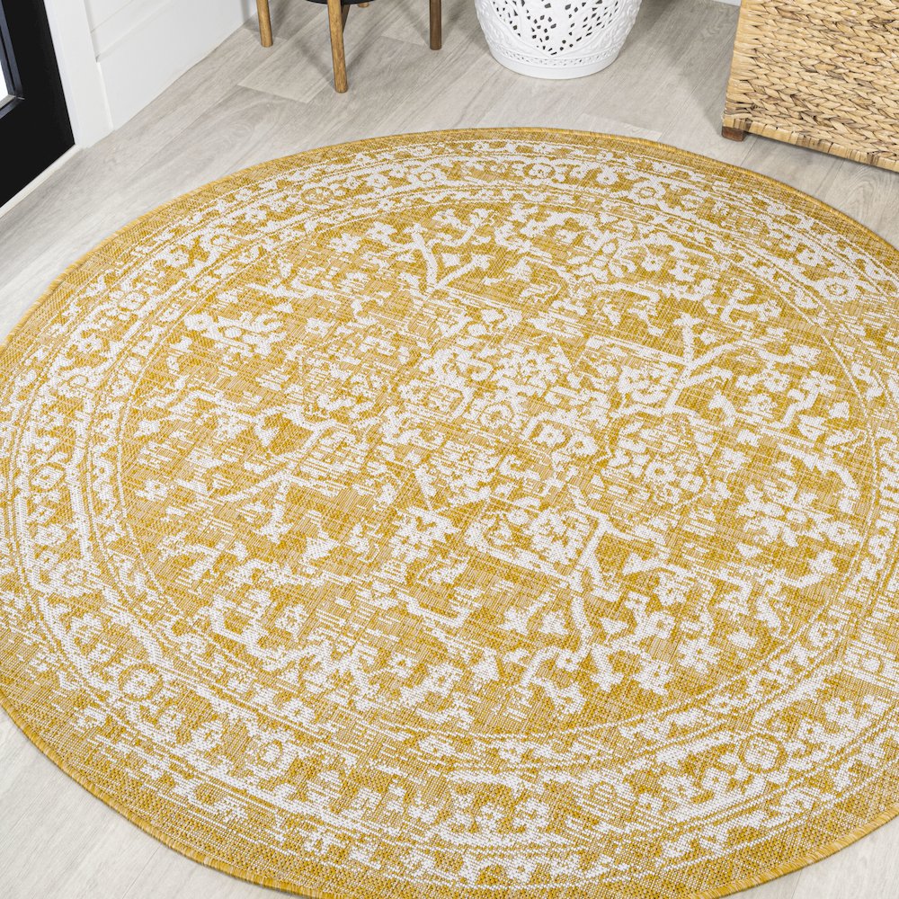 Malta Bohemian Medallion Textured Weave Indoor/Outdoor Area Rug. Picture 2